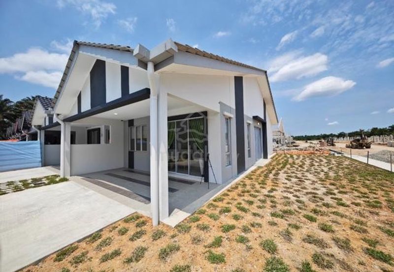 Taman Dahlia, Sepang