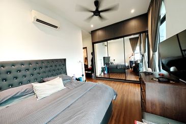 Isle of Kamares, Setia Eco Glades