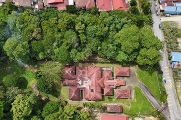 Kampung Sungai Penchala