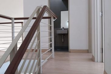 Ariza Elmina Gardens