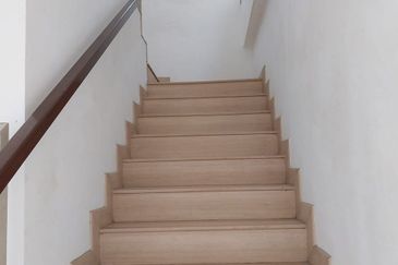 Ariza Elmina Gardens