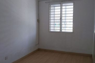 Ariza Elmina Gardens