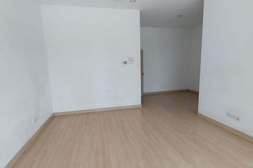 Ariza Elmina Gardens