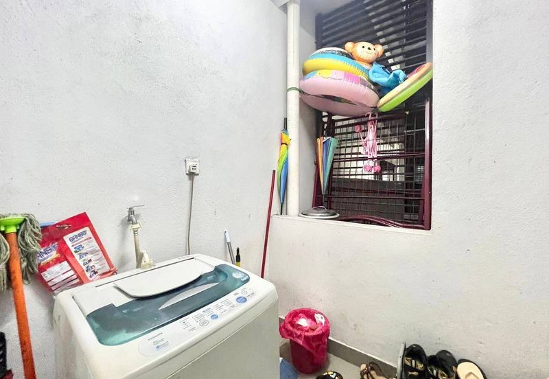 Kiara Plaza Service Apartment @ Semenyih