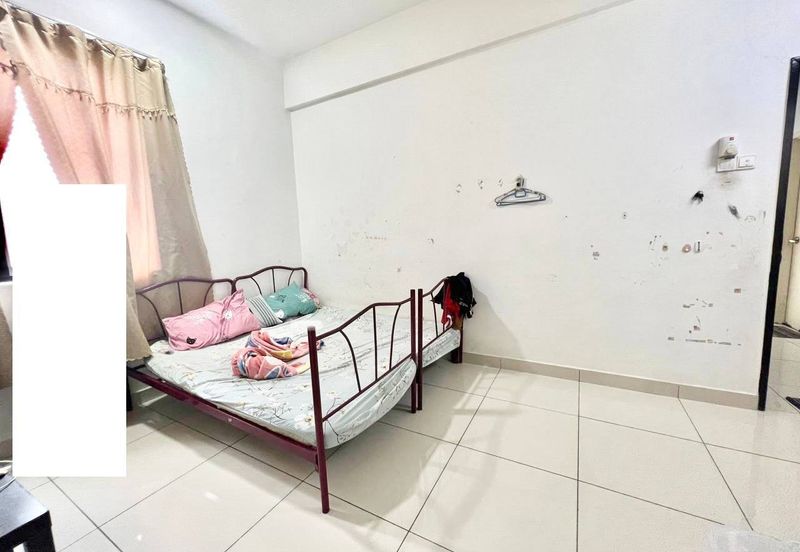 Kiara Plaza Service Apartment @ Semenyih