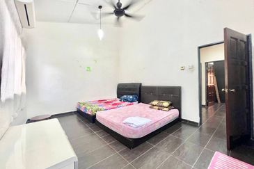 Jalan Bukit Cantik 1 