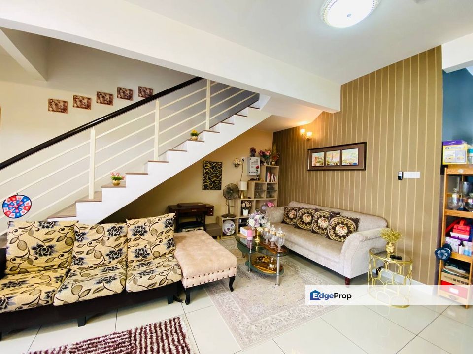  DOUBLE STOREY TERRACE BANDAR AINSDALE SEREMBAN (ABADI), Negeri Sembilan, Seremban