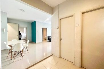 Prima U1 Condominium