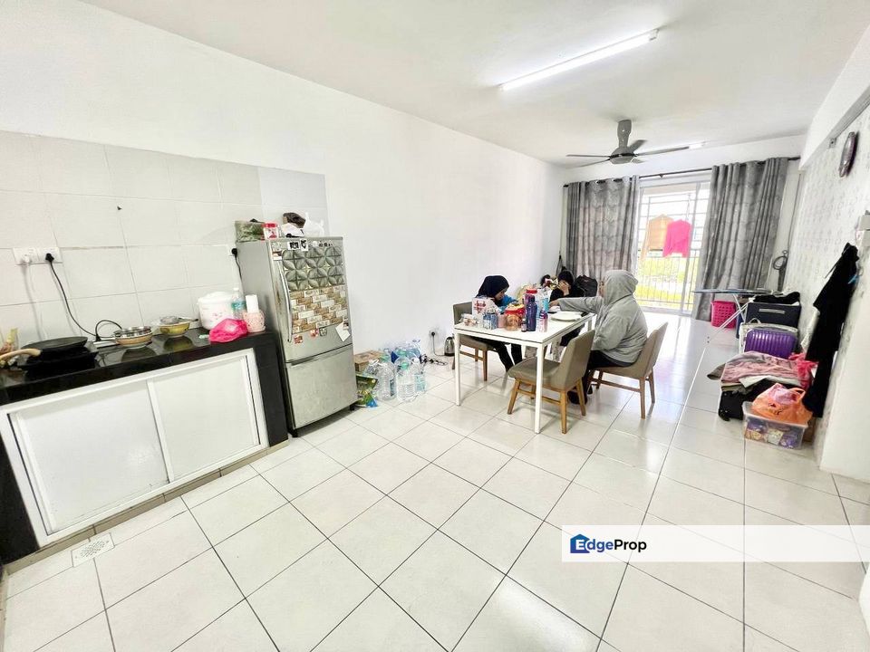 [END LOT] HIJAUAN HEIGHTS Apartment, Jln Vista Emas, Kajang, Selangor, Kajang