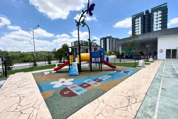 Residensi Zamrud (Zamrud Residensi)