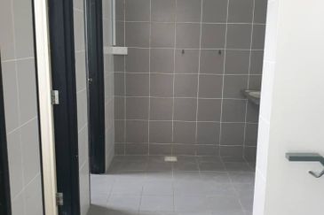 For Sale. Light Factory @ Taman Perindustrian Mutiara, Pontian, Johor