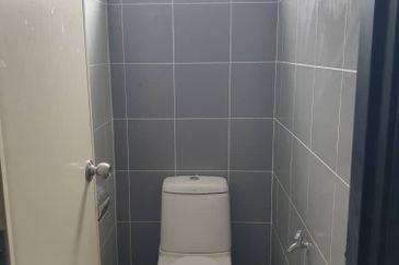 For Sale. Light Factory @ Taman Perindustrian Mutiara, Pontian, Johor