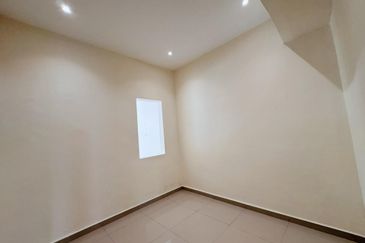 For Sale. 2 Storey Terrace House @ Permas Jaya, Masai, Johor