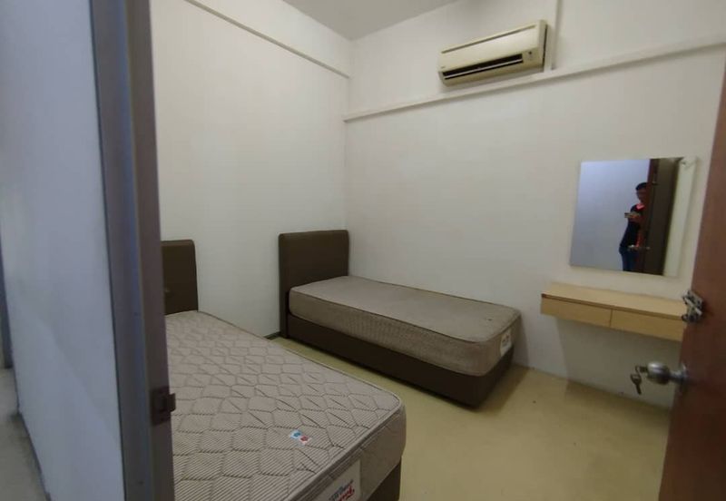 For Rent - Shop Hostel @ Taman Masai Utama