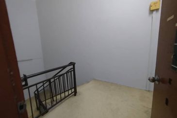 For Rent - Shop Hostel @ Taman Masai Utama