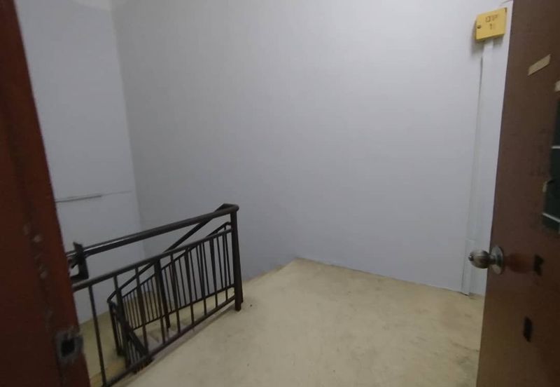 For Rent - Shop Hostel @ Taman Masai Utama