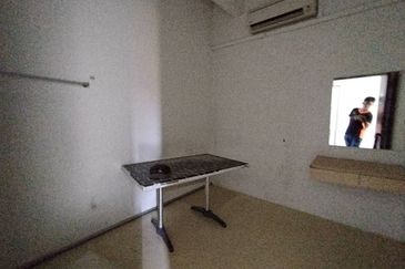 For Rent - Shop Hostel @ Taman Masai Utama