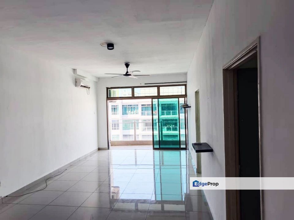 For Sale. Service Residence @ Parc Regency Plentong Masai, Johor, Johor, Masai