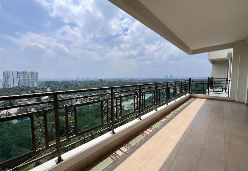 Taman Laguna Heights