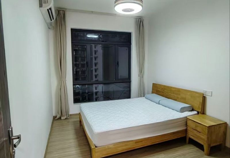 1Medini & Medini Signature