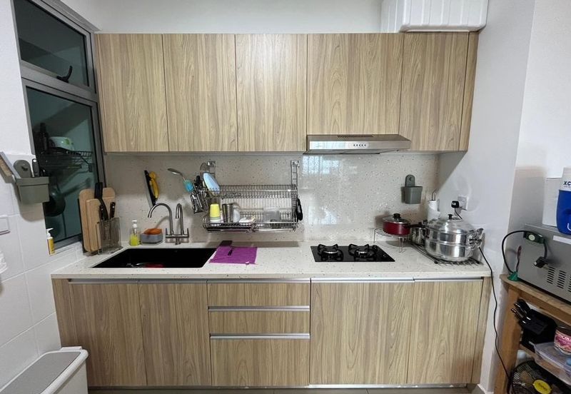 Meridin Bayvue Apartment