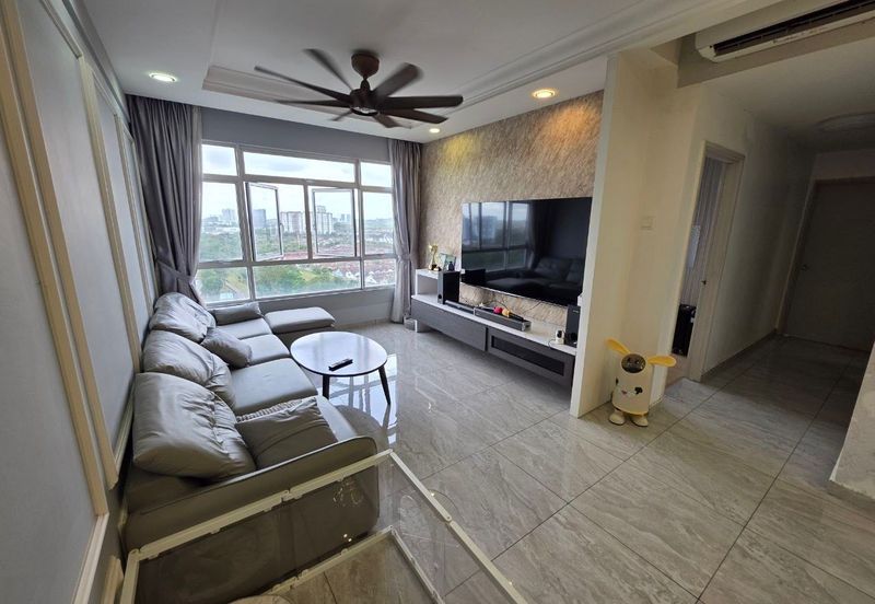 Midas Perling Apartment