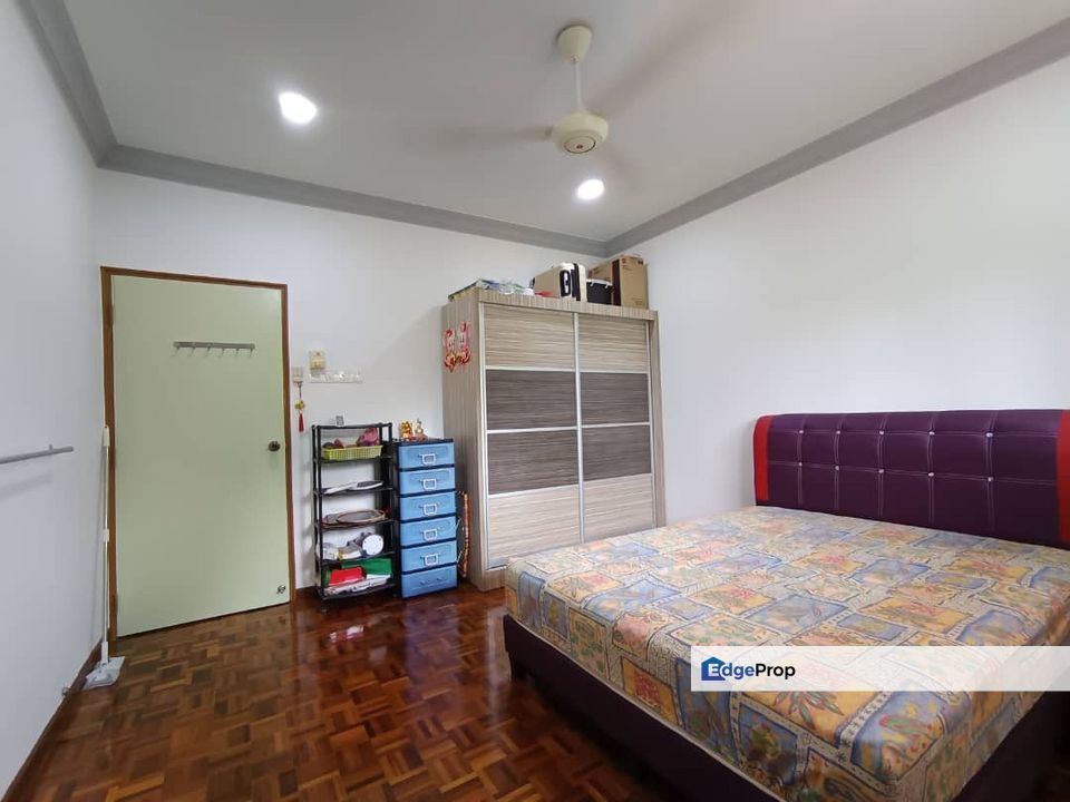 For Sale. Bungalow House @ Taman Bukit Tiram, Ulu Tiram, Johor, Johor, Ulu Tiram