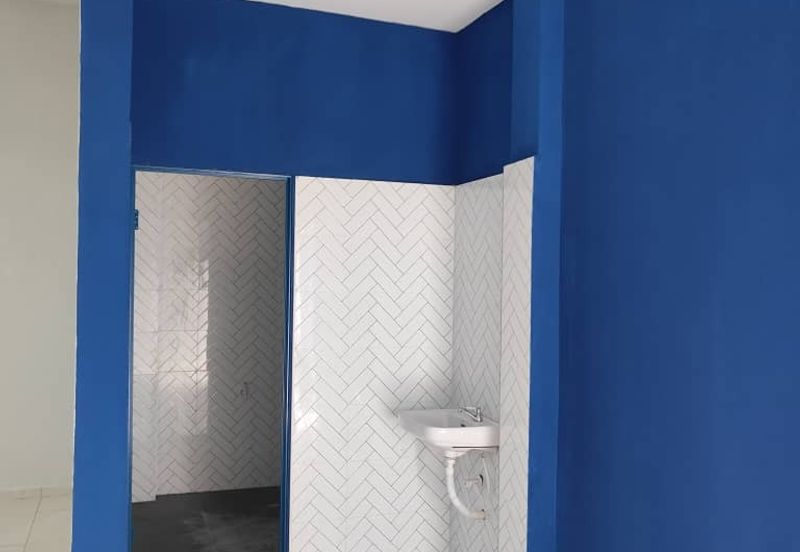 For Rent. 3 Storey Ground Floor Shop Lot @ Taman Kota Kulai, Johor