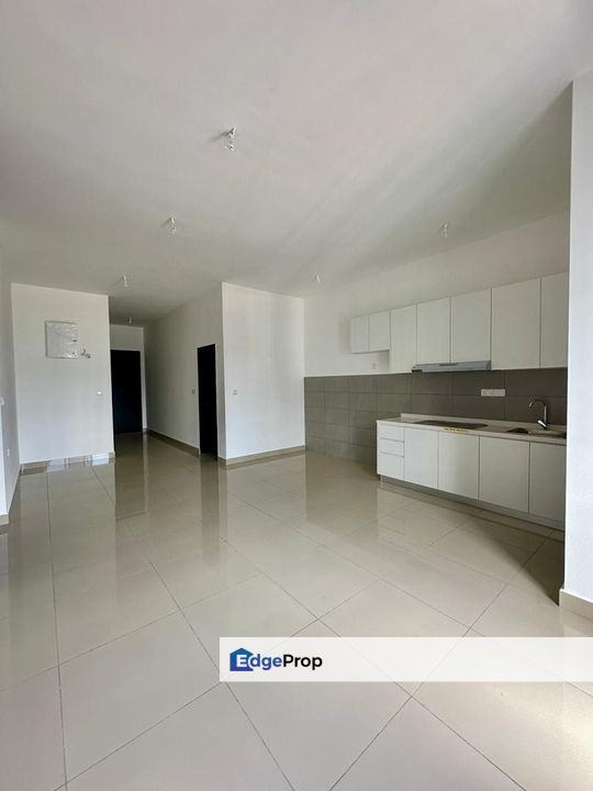 For Sale. Service Apartment @ Meldrum Height, Johor Bahru ( Near CIQ), Johor, Johor Bahru