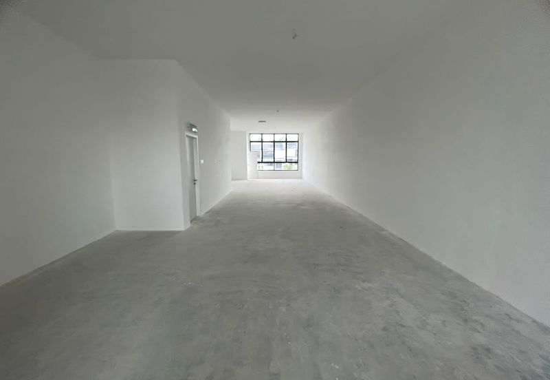 For Rent. Double Storey Shop Lot (Ground Floor) @ Kaze Hill, Ulu Tiram, Johor