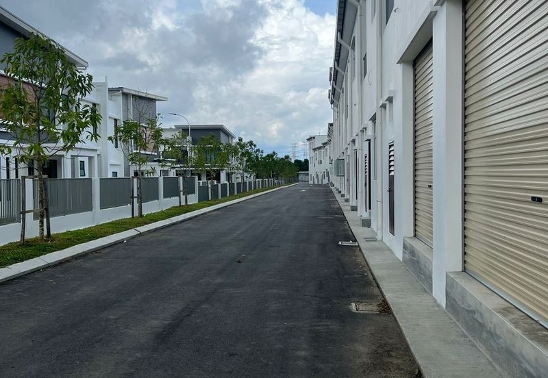 For Rent. Ground & First Floor Shop Lot @ Taman Denai Alam, Pasir Gudang