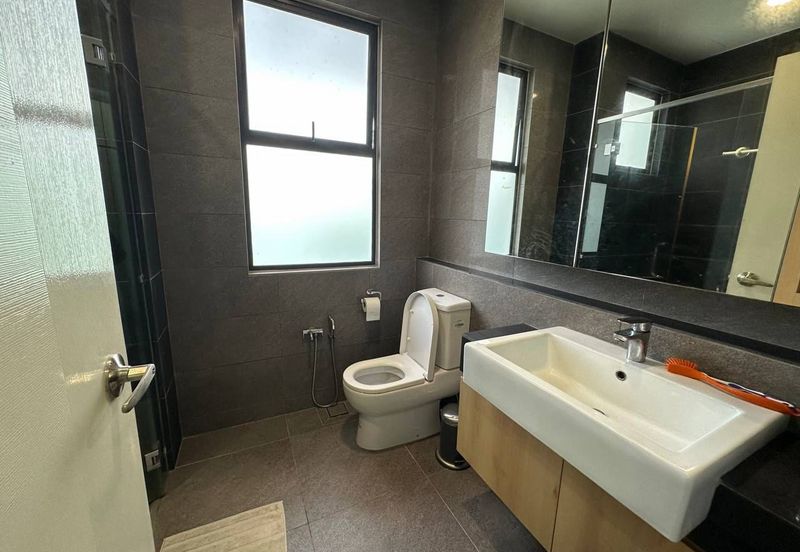 The Canal Garden South, Horizon Hills