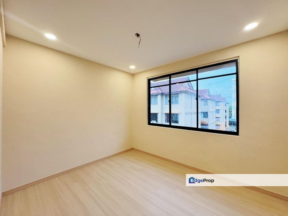 For Sale. Flat House @ Jalan Nibong 28, Taman Daya, Johor, Johor, Johor Bahru