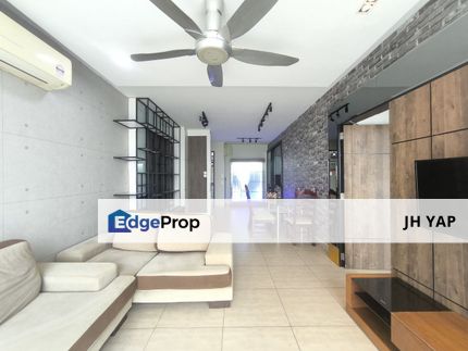 Johor Bahru / Skudai / Greenfield Regency / Airbnb well cozy design / 5mins to paradigm mall sutera mall, Johor, Tampoi