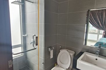 D'Esplanade Residence