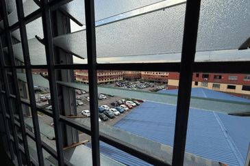 Flat Temenggong, Bandar Indahpura