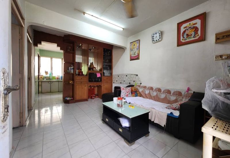 Flat Taman Ungku Tun Aminah