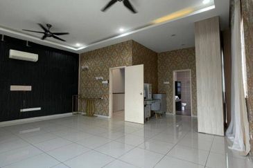 Nusa Sentral Spring Meadow