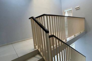 Nusa Sentral Spring Meadow