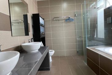 Nusa Sentral Spring Meadow