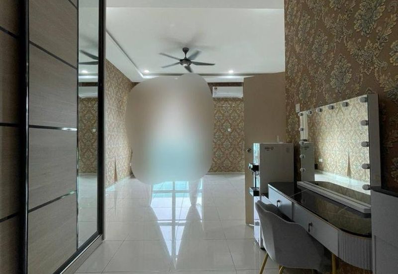 Nusa Sentral Spring Meadow