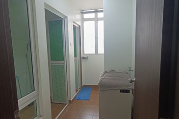 D'Esplanade Residence