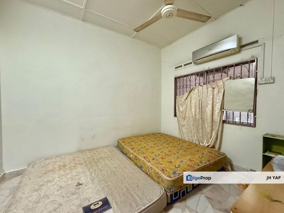 Skudai Tasek Taman Ungku Tun Aminah Single Storey Terrace House for Rent /, Johor, Skudai