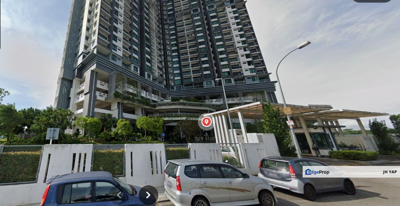 Johor Bahru / Setia Tropika / Sky Peak 3b3b / Fully Furnished 2 Car Park with Balcony , Johor, Setia Tropika