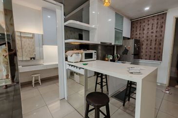 Palazio ( Pangsapuri Mayland Austin )