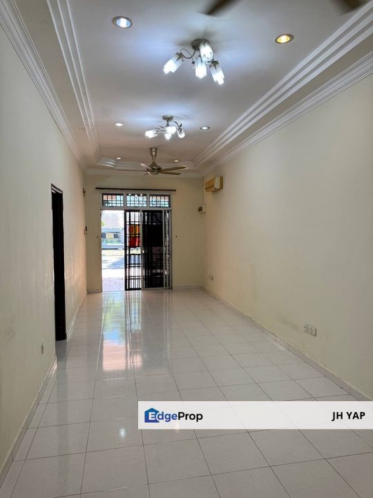 Kulai Bandar Putra Jalan Tiong Unblock High Hill View Single Storey Terrace House , Johor, Kulai