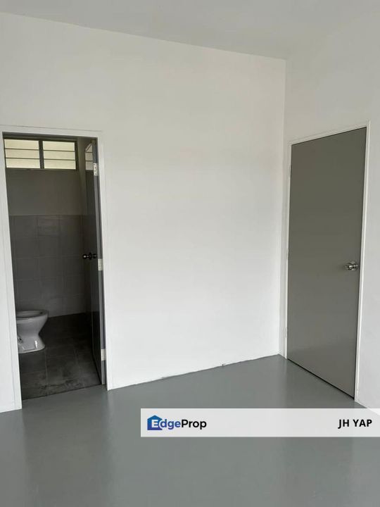 Eco Spring Best Deal High Floor / Can Apply For Full Loan / With Low Downpayment, Johor, Johor Bahru