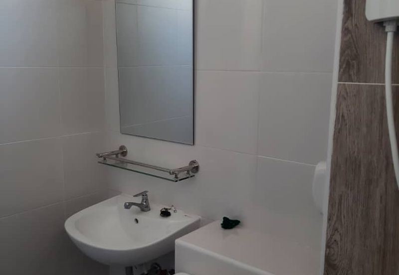 Bukit Indah Avenue 26 @ Villosa