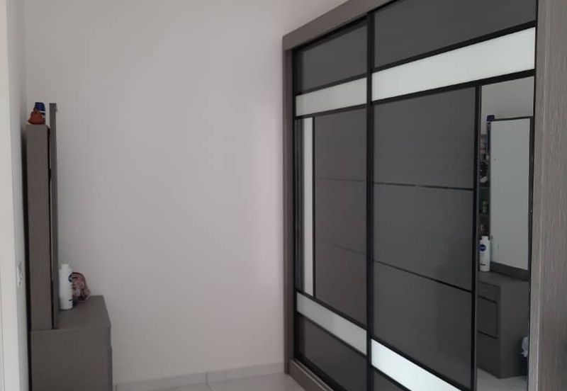 Bukit Indah Avenue 26 @ Villosa