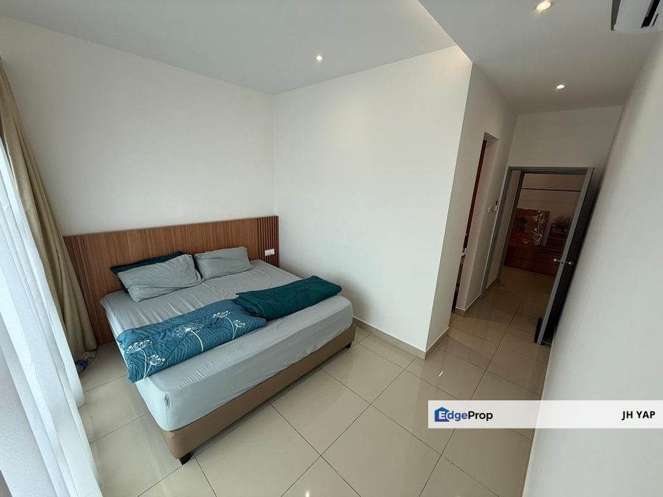 G residences 2 bedroom Fully Furnished / Renovation + Furnite Around 40k, Johor, Johor Bahru